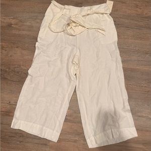 A New Day Cropped Linen Pants